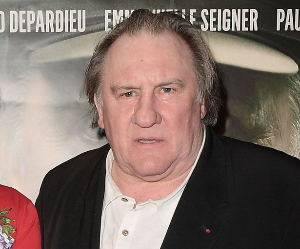 Nee, oder? Gerard Depardieu singt - und wie!
