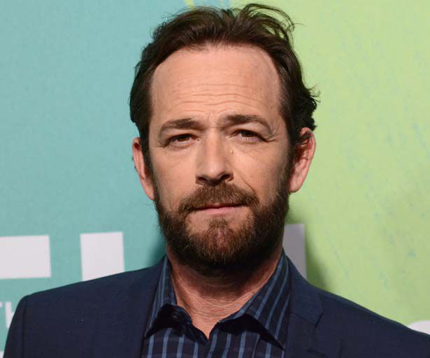 Luke Perry: „90210“-Star offenbart Krebs-Diagnose