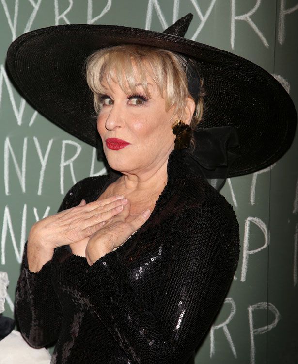 "Hocus Pocus" mit Bette Midler & Sarah Jessica Parker wird fortgesetzt