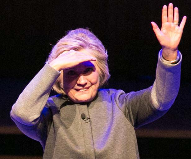 Hillary Clinton gestürzt - und dann das!