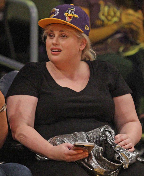 Rebel Wilson macht Party mit Oma und Opa
