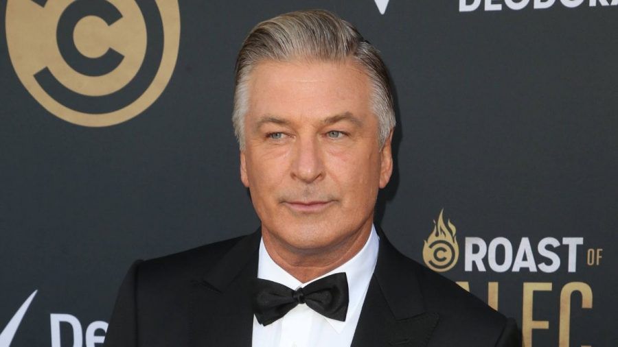 Alec Baldwin, Caitlyn Jenner und Co.: 10 Stars, die jemanden getötet haben