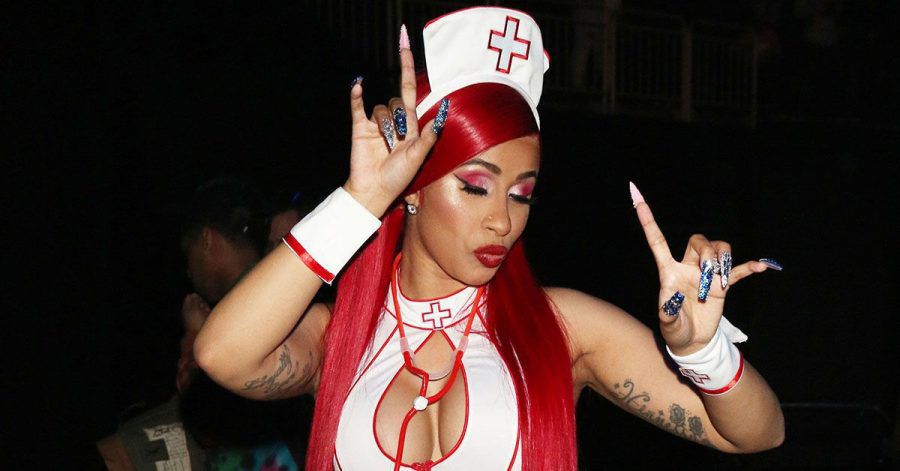 Cardi B, Ashley Graham & Co.: Die Halloween-Kostüme der Stars