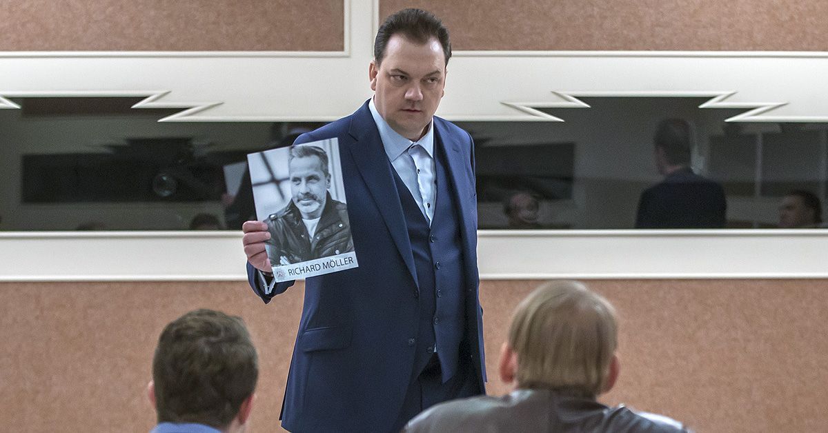 TV Kritik Tatort "Das Team": Sieben Kommissare, ein echter Ministerpräsident