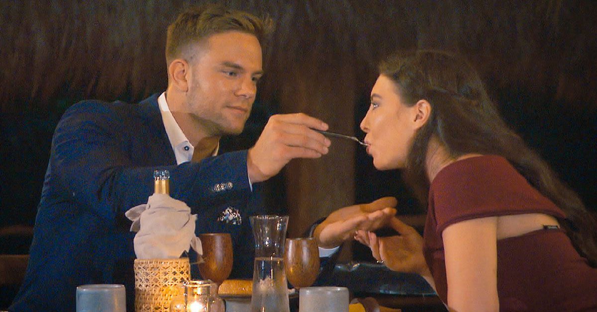 "Bachelor": Jenny Jasmin bekommt 1. Kuss und der Streit ist vorprogrammiert
