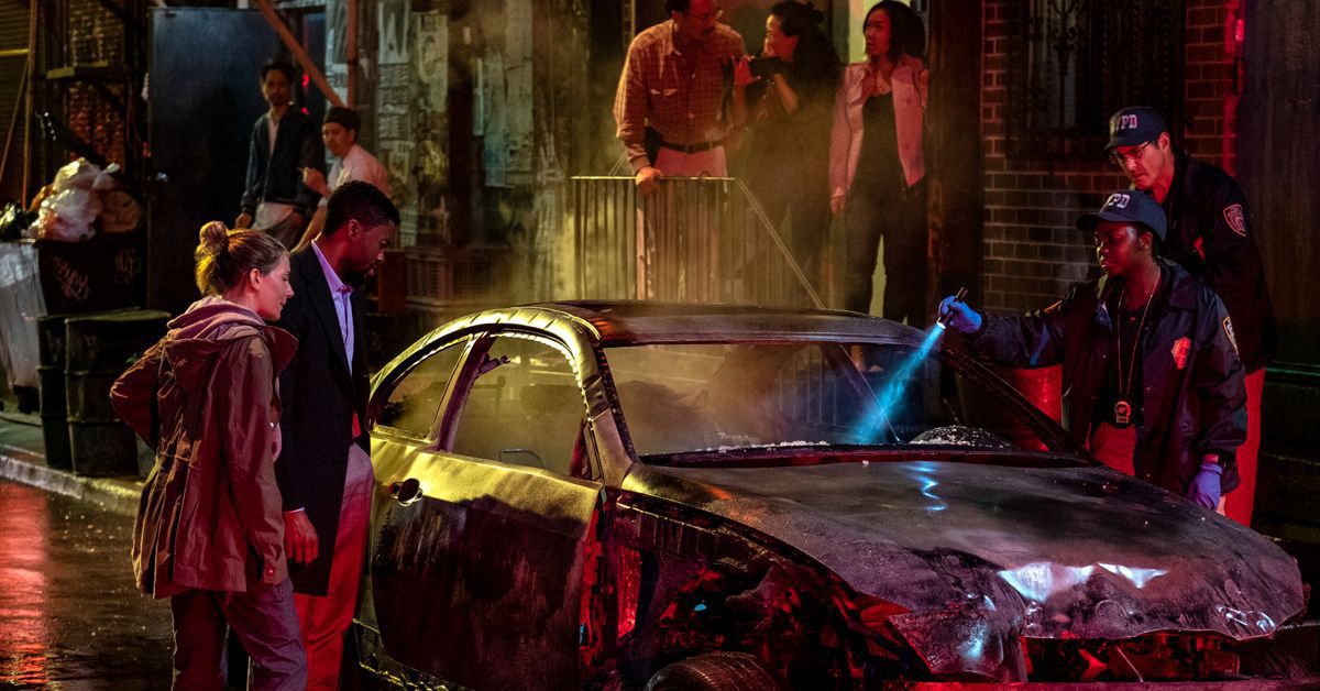Filmkritik "21 Bridges": Polizeithriller mit Chadwick Boseman & Sienna Miller