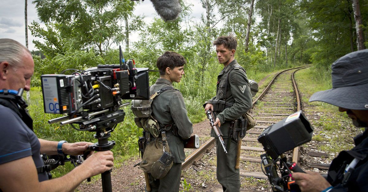 Jannis Niewöhner: Alles über sein großes TV-Drama "Der Überläufer"