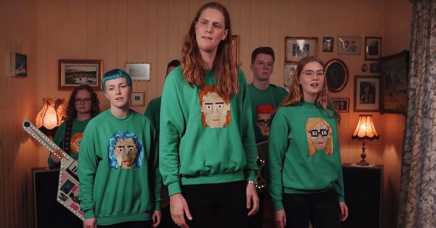 Daði og Gagnamagnið: Das Netz feiert das Video "Think About Things"