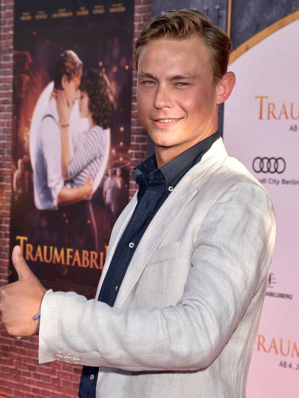 Dennis Mojen: Alles über den Star aus dem ersten deutschen Netflix-Film