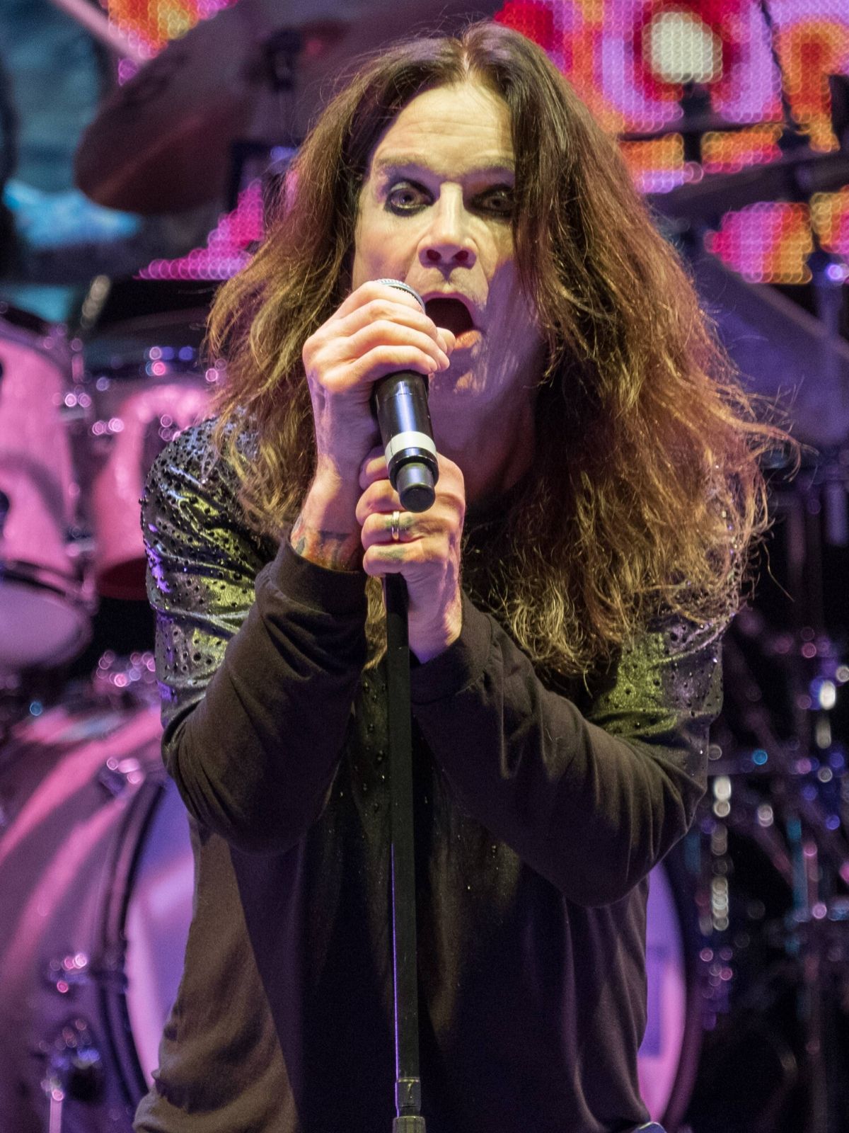 Video: Hier sehen wir Jason Momoa als Ozzy Osbourne " class="size-full wp-image-513251