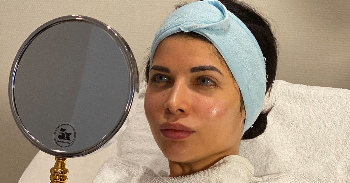 Micaela Schäfer lässt sich zur Verjüngung Eigenblutplasma spritzen