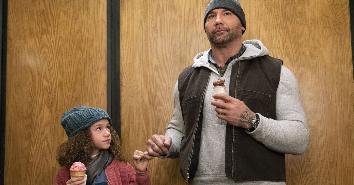 Filmkritik "Der Spion von nebenan": Wrestler Dave Bautista als Babysitter