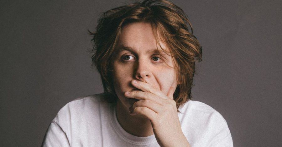 Lewis Capaldi: Sexbeichte während seines Konzerts