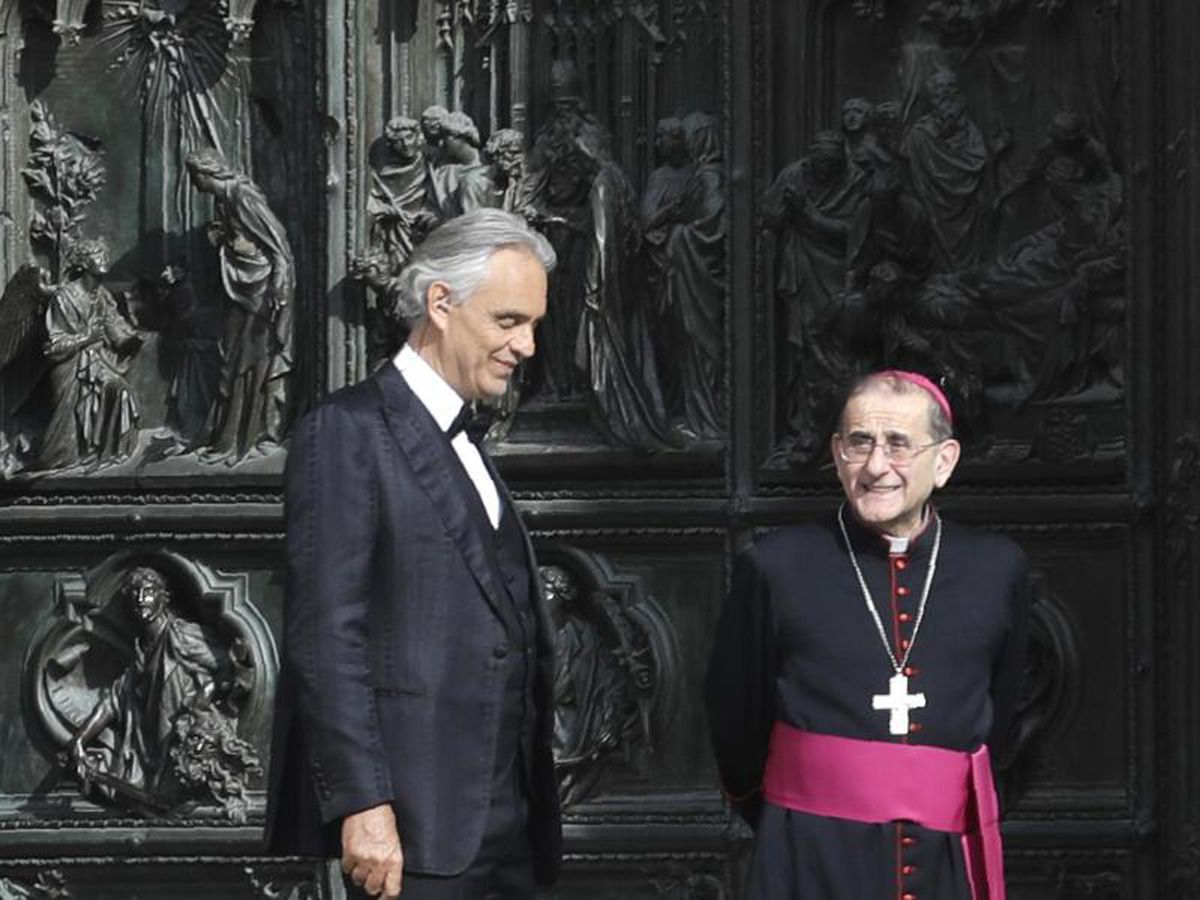 Video: Andrea Bocelli singt ganz einsam im Mailänder Dom