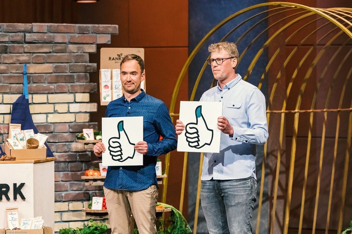 Die Höhle der Löwen (6): Festes Shampoo, antibakterielle Tapete & Saatgut