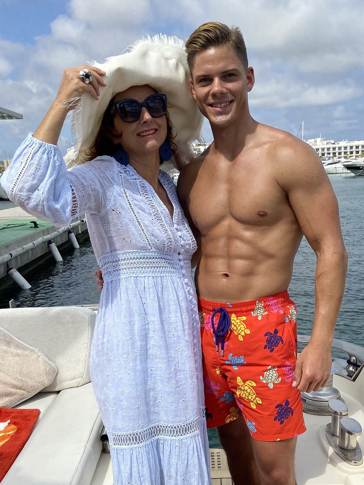 Claudia Obert und Cedric Beidinger auf Ibiza: "Wie im Himmel"