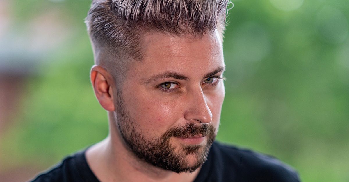 Felix von Jascheroff: Song mit Joelina Drews