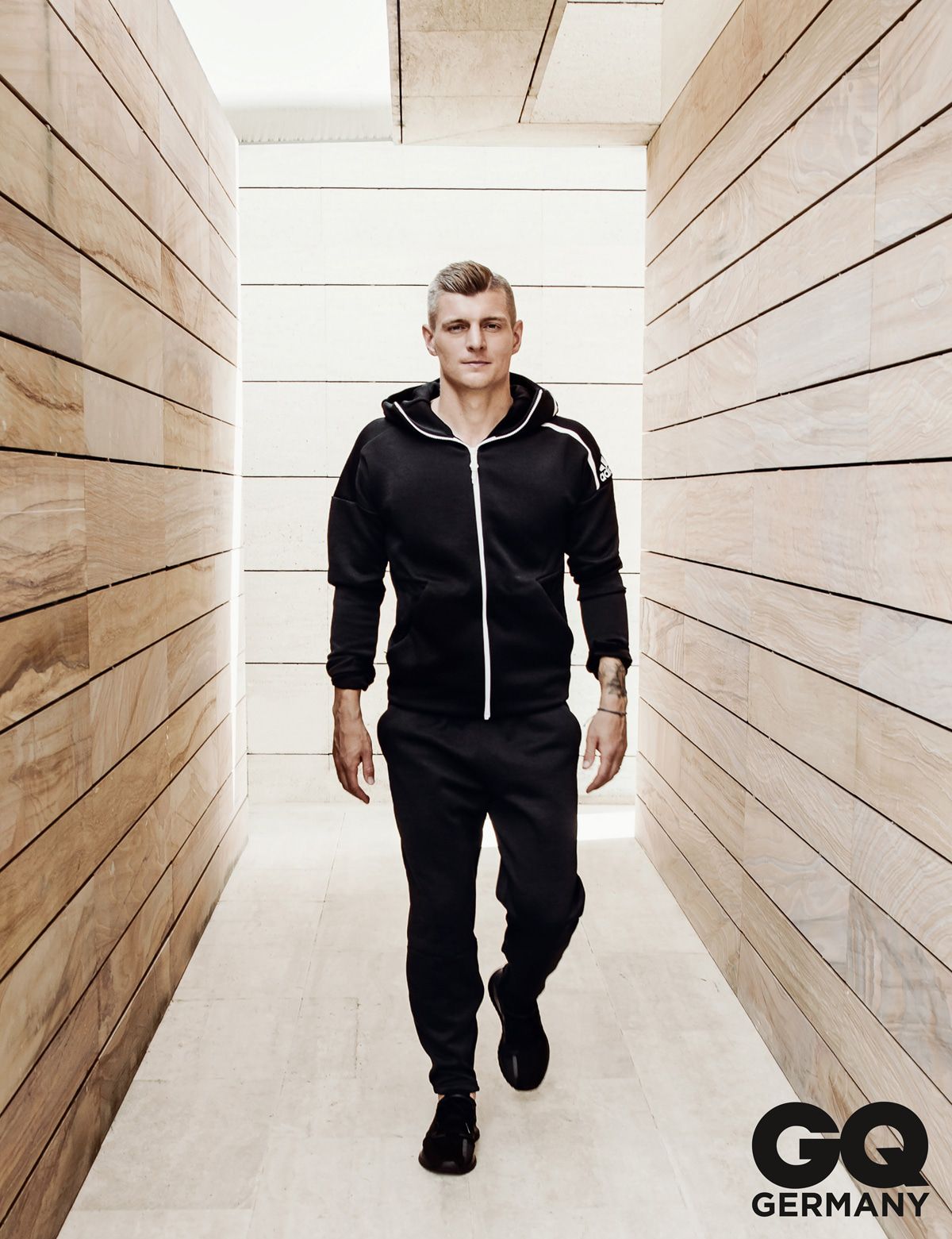 Toni Kroos: "Ich weiß nicht, ob ich einem Aktiven raten würde, sich zu outen"