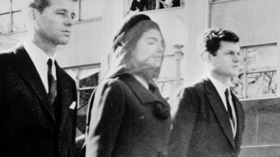Jackie Kennedy bei der Beerdigung ihres Mannes John F. Kennedy. (obr/spot)
