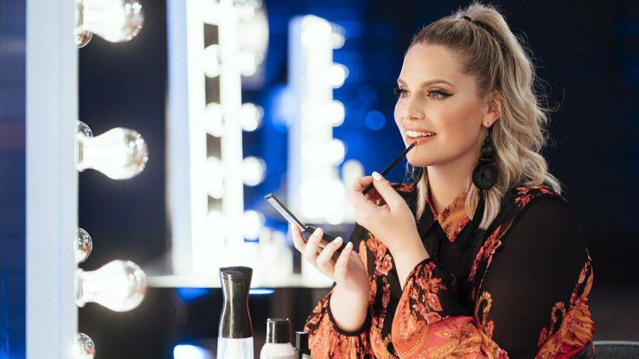 Angelina Kirsch fühlt sich wohl vor der Kamera. (jom/spot)