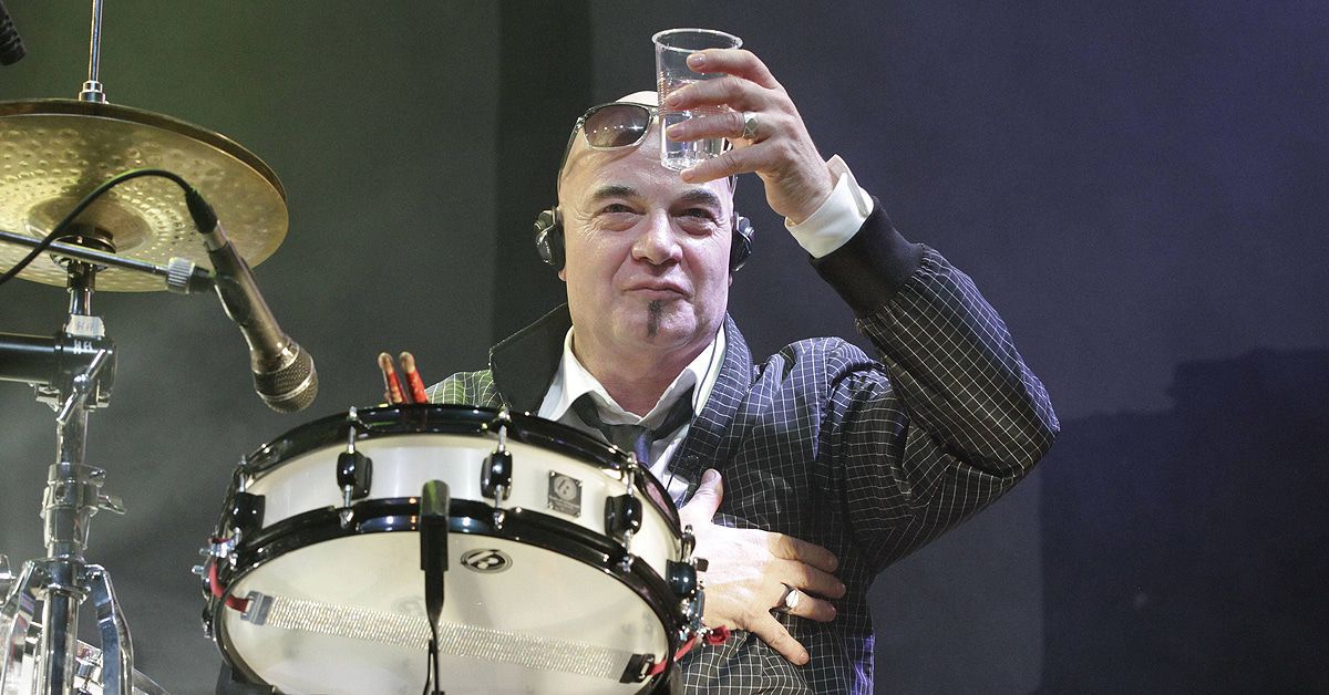 City verabschieden sich mit diesem Song von ihrem Schlagzeuger