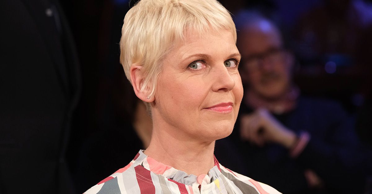 Comedian Cordula Stratmann arbeitet wieder in ihrem alten Job