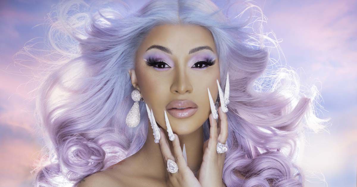 Cardi B: Hier ist ihr neues Video mit Kylie Jenner & Co.!