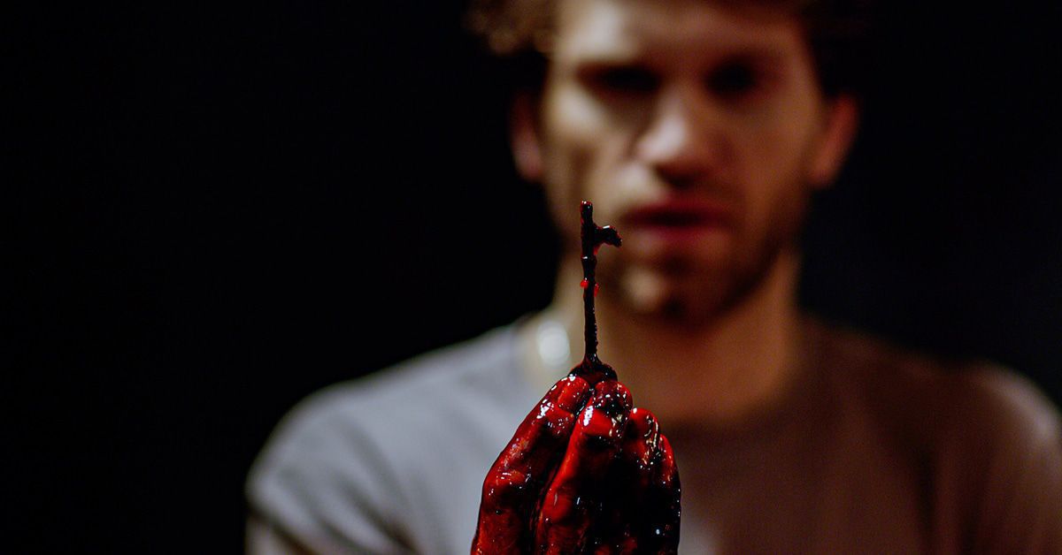 "Follow Me": Escape-Room-Horror mit Serienstar Keegan Allen