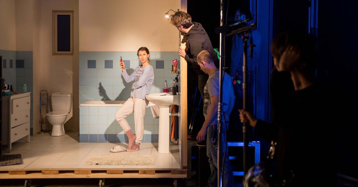 Preview: "Gefangen im Netz": Das Internet-Sexperiment kommt ins Kino