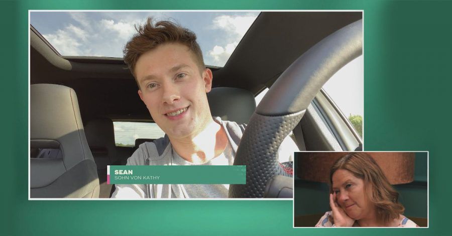 Kathy Kelly: Hier meldet sich der strahlende Sohn Sean bei Mama!