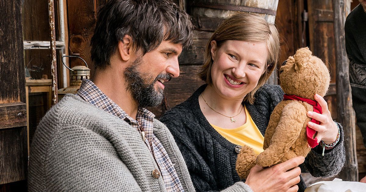 Films Et Séries Tv Avec Tom Beck TV-Kritik "Eine Almhütte für zwei": Tom Beck großartig als geistig