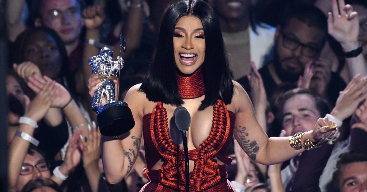 Fan gibt Cardi B 800 Dollar Trinkgeld