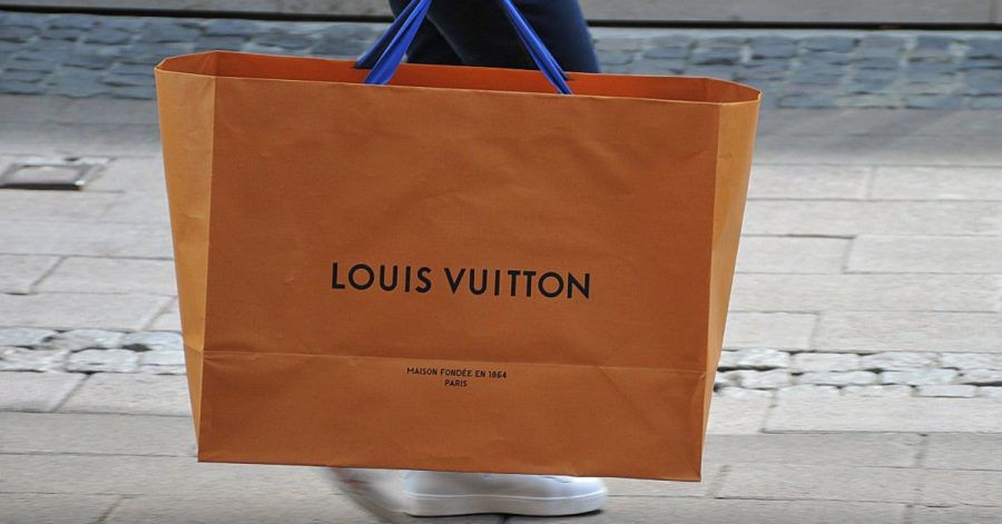 800 Euro für eine Gesichtsschutzmaske von Louis Vuitton