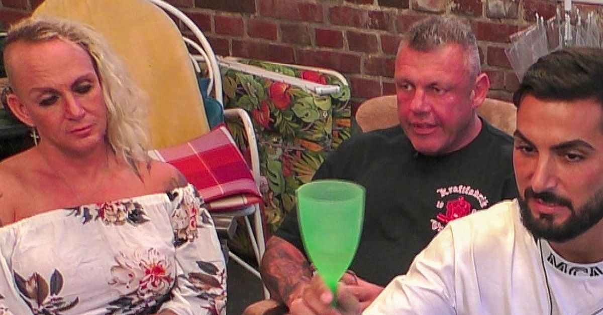 „Sommerhaus der Stars“: Verbotene Küsse zwischen Ex-Feinden!