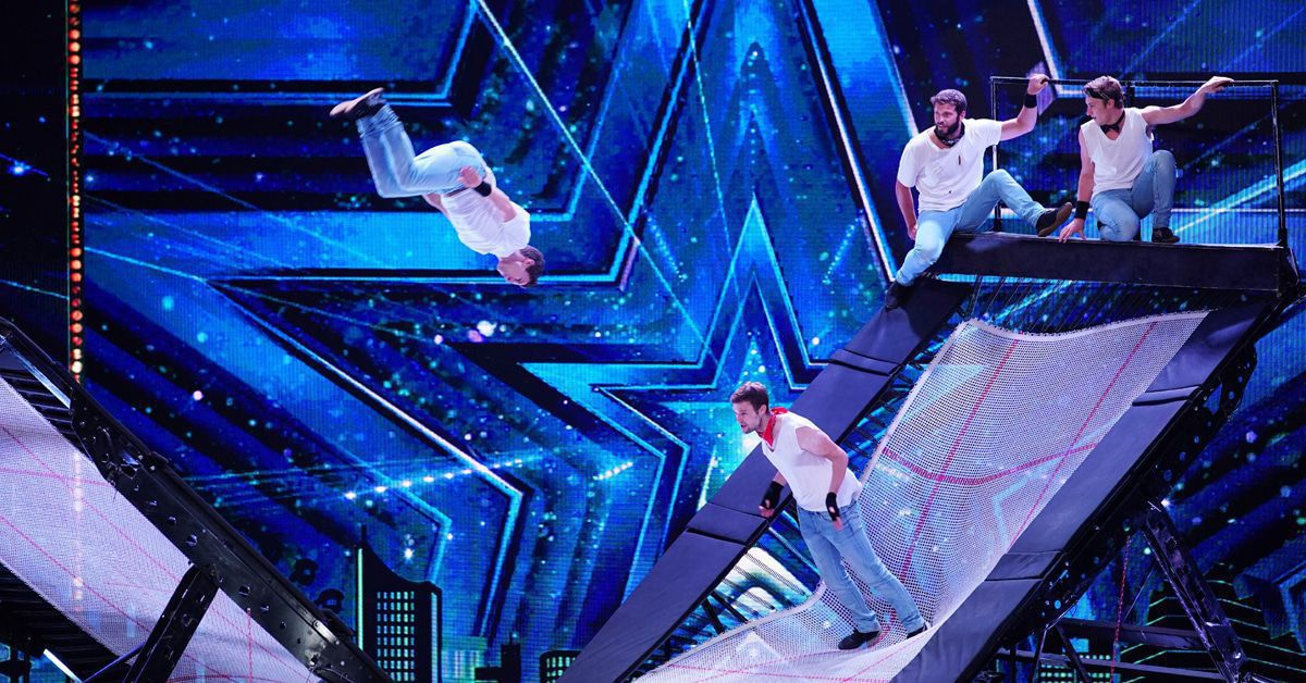 "Catwall Acrobats": Weltklasse-Act auf zusammenklappbarem Trampolin