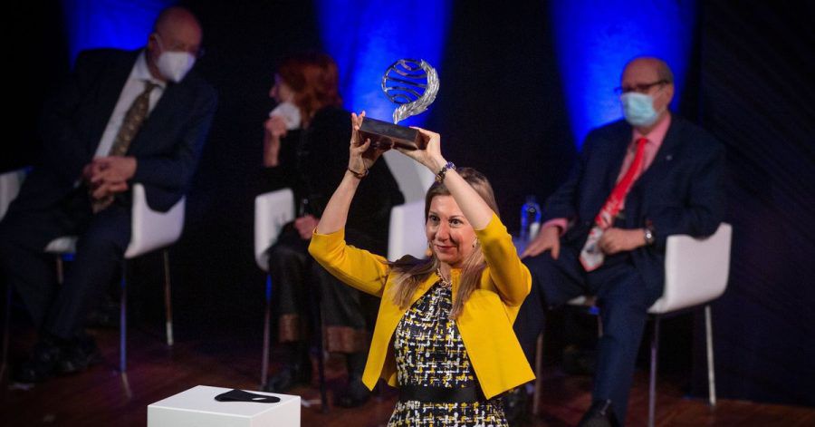 Eva García Sáenz de Urturi hat den Planeta-Literaturpreis gewonnen.