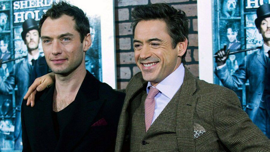 Jude Law (li.) und Robert Downey Jr. bei der "Sherlock Holmes"-Premiere im Jahr 2009 (jom/spot)