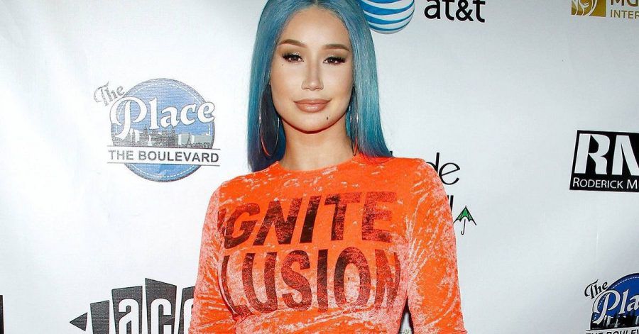 Iggy Azalea zeigt erstmals ihren Sohn