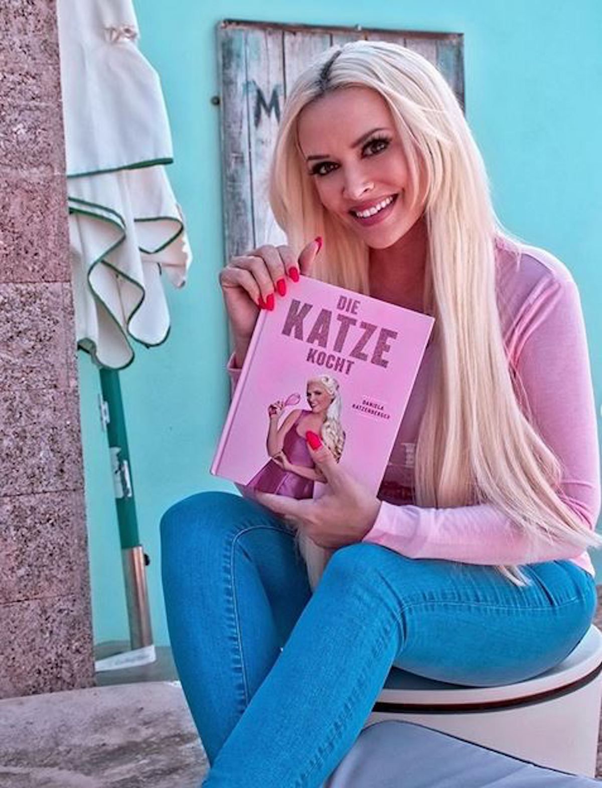 Daniela Katzenberger bringt ihr erstes Kochbuch heraus