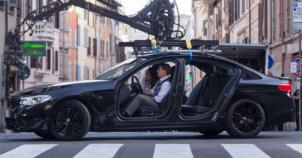 Tom Cruise dreht mit quietschenden Reifen in Rom