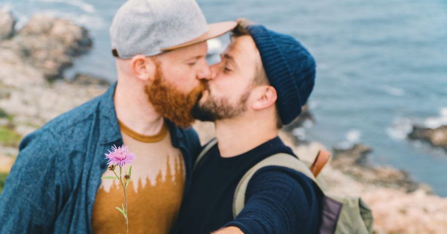 Daan Colijn (l) und Karl Krause, Gründer des Reiseblogs «Couple of Men». Die Beiden bereisen die Welt auf der Suche nach schwulenfreundlichen Abenteuern und sind einer der Gewinner der «Best in Travel 2021»-Kampagne von Lonely Planet.