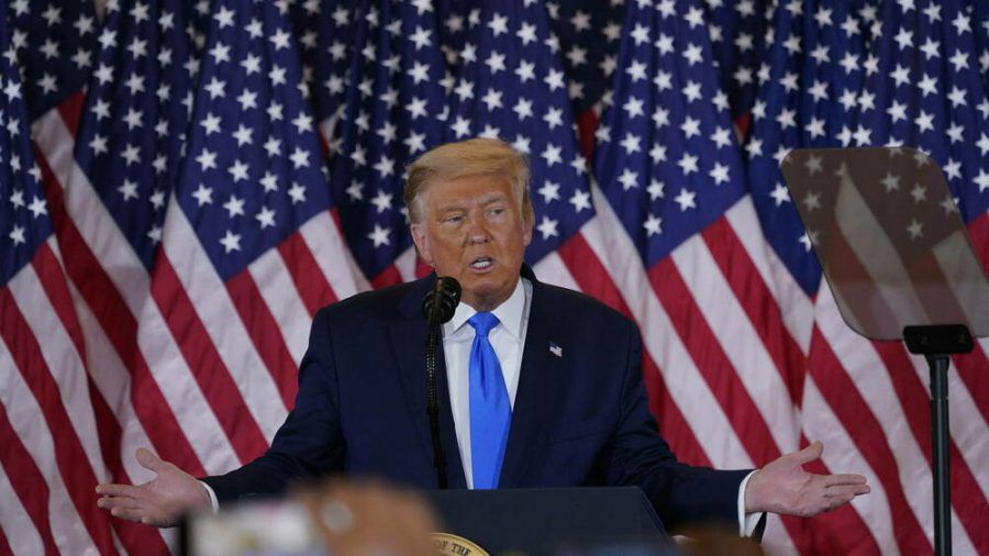 Donald Trump in der Wahlnacht im Weißen Haus. (cam/spot)