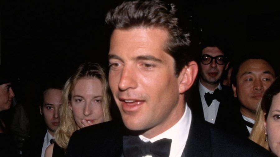John F. Kennedy Jr. stürzte mit einem Flugzeug in den Atlantik. (ln/spot)