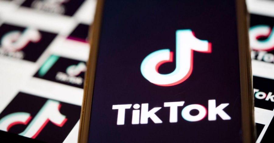 Illegale Machenschaften?: 12-Jährige verklagt TikTok