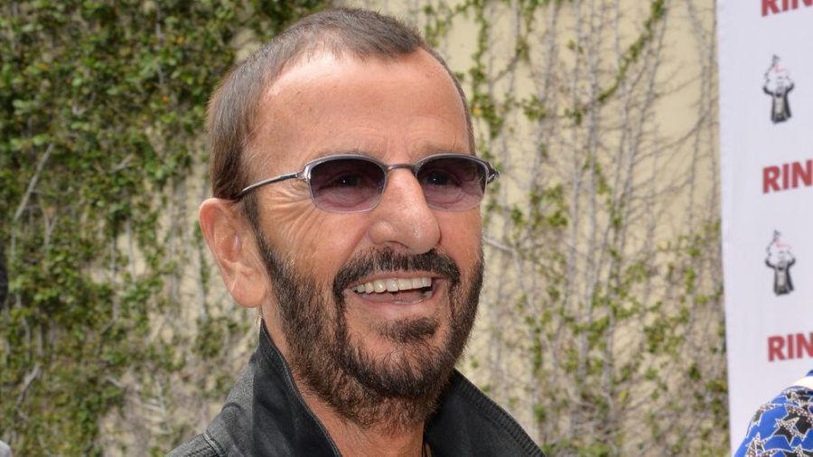 Ringo Starr hat viele Stars auf seiner neuen Single versammeln können (mia/spot)