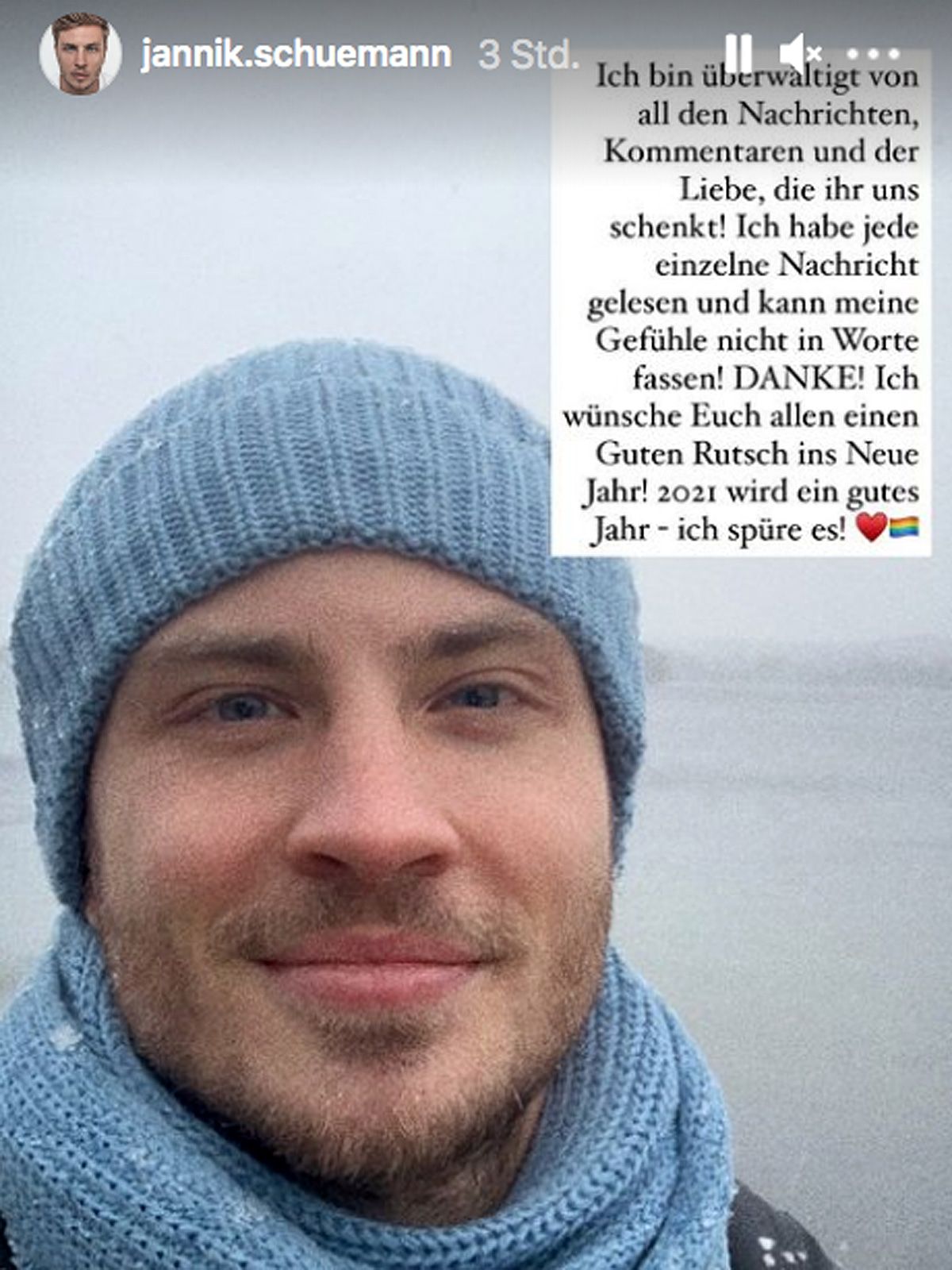 Jannik Schümann zeigt sich „überwältigt“ von Reaktionen auf Coming-out