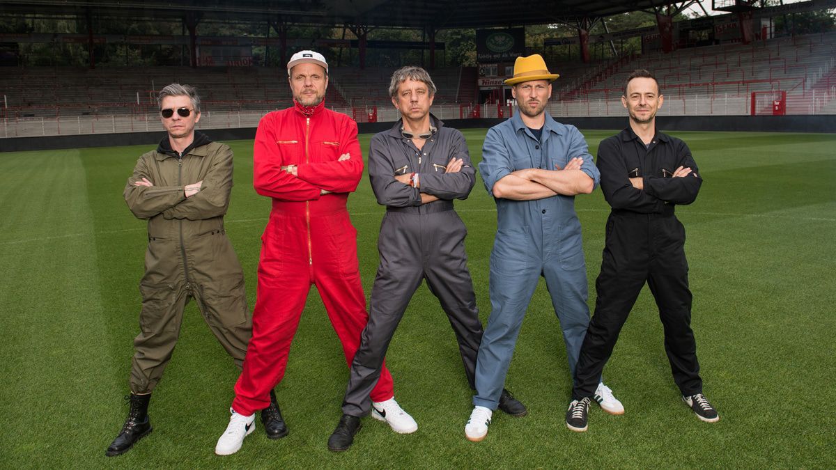 "After Hours": Die Beatsteaks mit schrecklich einsamen Pandemieclip