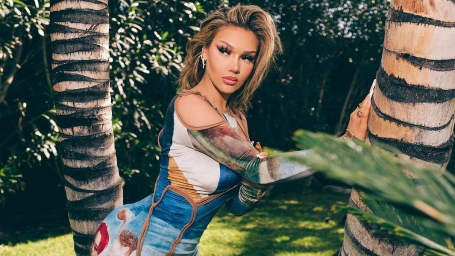 Shirin David: "Jeder denkt mein Name ist ein Ticket in diese Szene"