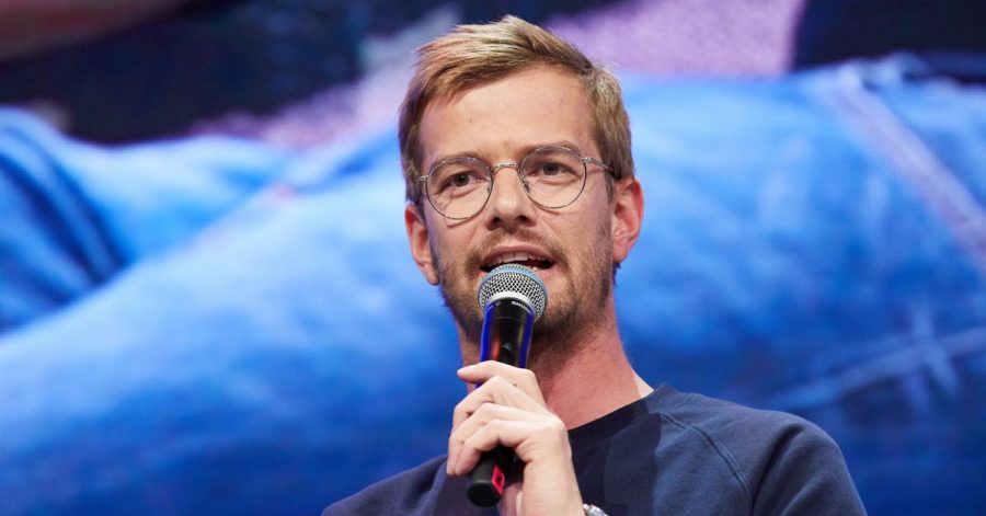 Joko Winterscheidt - hier auf der Marketing-Fachmesse «Online Marketing Rockstars» - moderiert auf ProSieben eine neue Quizshow.