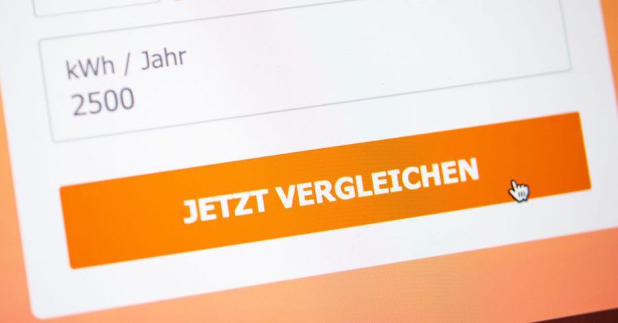 Günstige Energieanbieter findet man gut mit einem Vergleichsrechner im Internet. Verbraucher sollten sich aber nicht auf einen einzigen Rechner verlassen.
